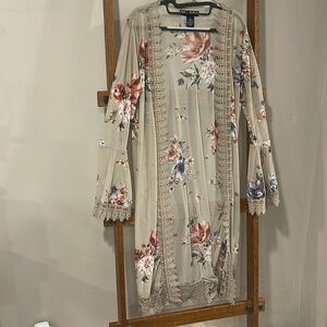 Beautiful Brown Flower Kimono